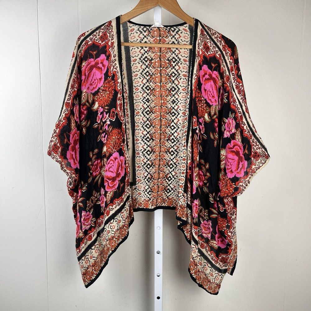 En Creme‎ Kimono Wrap Top Pink Black Rose Floral Boho Western Womens Medium